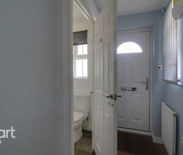 3 bedroom semi-detached house to rent - Photo 5