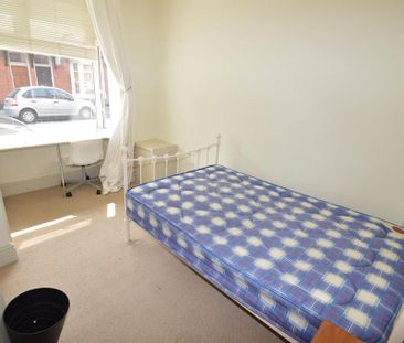 5 bedroom house to rent - Photo 1