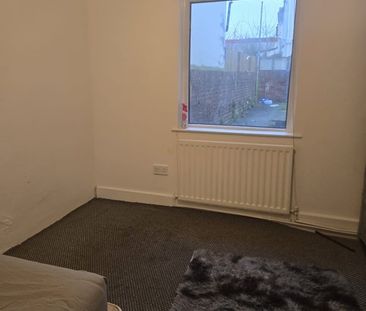 Room in a Shared House, Fishponds Road, BS5 - Photo 6