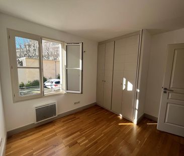 location Appartement F3 DE 63.2m² À VILLENEUVE LES AVIGNON - Photo 6