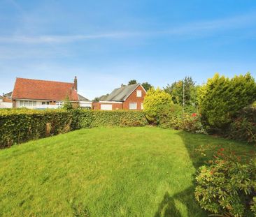 3 bedroom detached house to rent - Photo 2