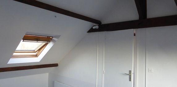 Location Appartement 2 pièces 24m² - Photo 2