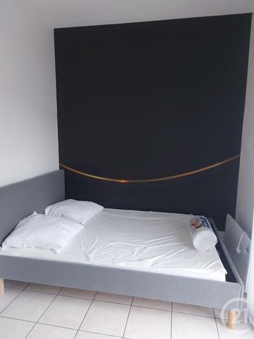 Appartement F1 À Louer 1 Pièce - 30,35 M - Photo 3