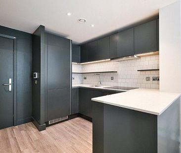 Studio to rent - Photo 3