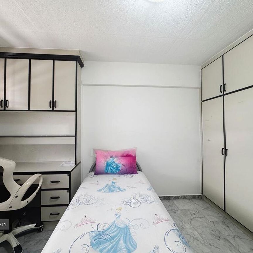 Blk 302 Woodlands Street 31 (Woodlands), HDB 5 Rooms - For Rent - Photo 1