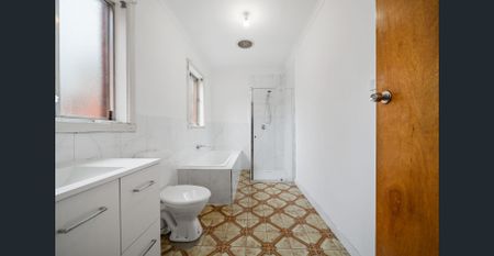 Bold Design, Big Space, Brilliant Location - Photo 4