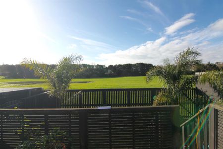 Remuera 1 bedroom unit plus an office with private garden and carport - Photo 5