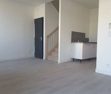 A LOUER T2 duplex avec balcon - Photo 5