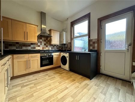 2 bedroom terraced house to rent - Photo 4