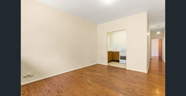 Summer in the Village - Photo 1