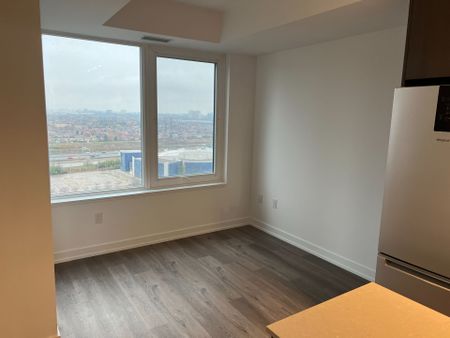 For Lease - 395 Square One Drive Unit# 1701, Mississauga, Ontario - Photo 4