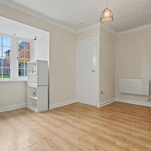2 bedroom house to rent - Photo 1