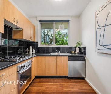 9 / 7a Motherwell St, South Yarra - Photo 4