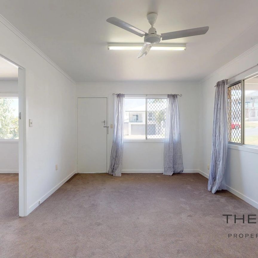 Unit with Modern Touches & Low-Maintenance Living - Photo 1