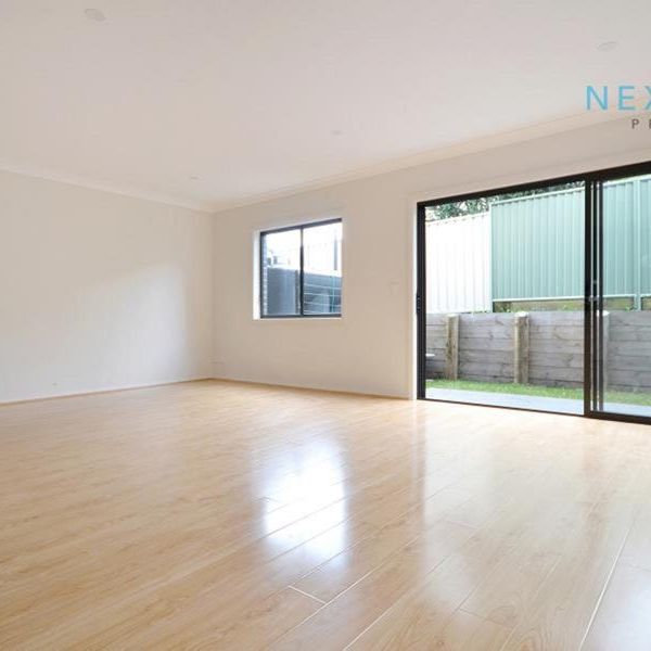 9/141 Lake Road, Elermore Vale NSW 2287 - Townhouse For Rent | Domain - Photo 1