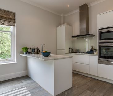 Apartment 2, 83 Myrtlefield Park, Belfast, BT9 6NG - Photo 6