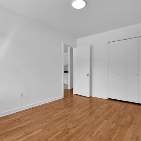 1 CH - 1 SDB - Montréal - $1,050 /mo - Photo 3