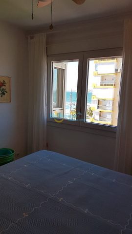 2 bedroom apartment with 1 beach line pool - Foto 2