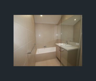 Beautiful Townhouse In The Perfect Location - Photo 2