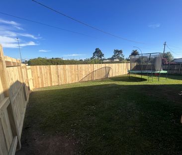 This well-presented three-bedroom, one-bathroom home is located in ... - Photo 6