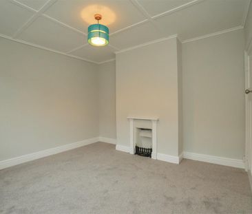 3 bedroom Bungalow To Let Total Size: 1346 SQ FT - Photo 2