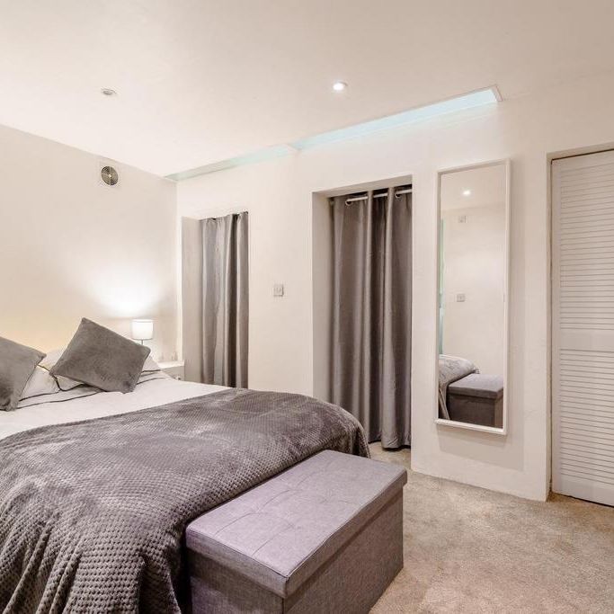 2 bedroom house to rent - Photo 1