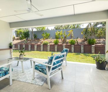 Modern Elegance Meets Timeless Family Living - Photo 3