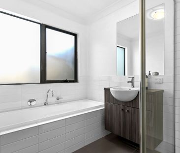 Villa Living "Affinity Estate, Berwick" - Photo 1