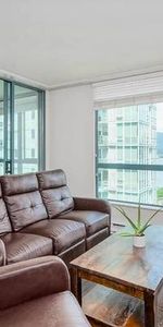 NW Corner Suite w/ Solarium at Prestigious Pointe Claire, Coal Harbour - Photo 4