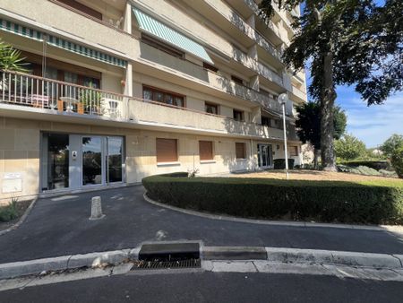 Location Appartement 1 pièce 18m² REIMS 51100 - Photo 3