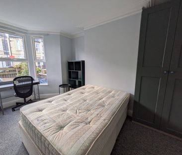 Room in a Shared House, Douglas Road, BS7 - Photo 4