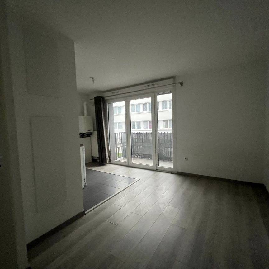 Location Appartement 22m² WASQUEHAL 59290 - Photo 1