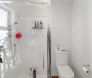 Townhouse Living - Photo 5