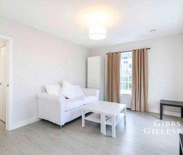 Windsor Street, Uxbridge, Middlesex, UB8 - Photo 3