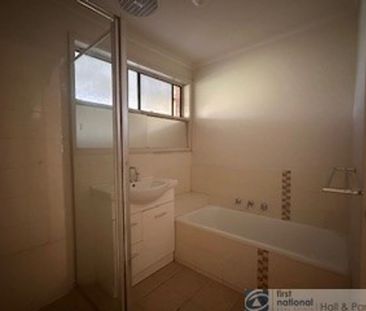 Family-Friendly Living with Space, Style & Location! - Photo 4