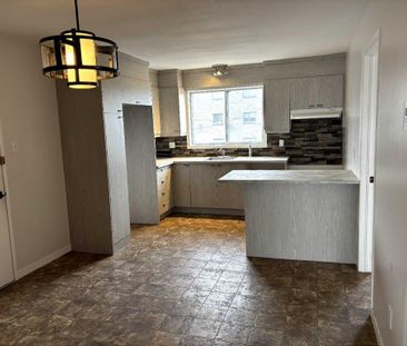 4 1/2 à louer 1450$ / mois - Photo 1