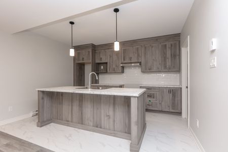 For Lease - 562 Regina Street Unit# A, Russell, Ontario - Photo 5