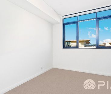 Modern apartments available NOW!!***North Facing*** - Photo 2