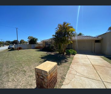 3 Newlyn Way, Coodanup, WA 6210 - Photo 5