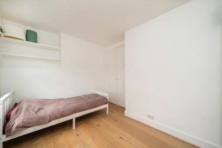 Cromwell Grove, Brook Green, W6 - Photo 3