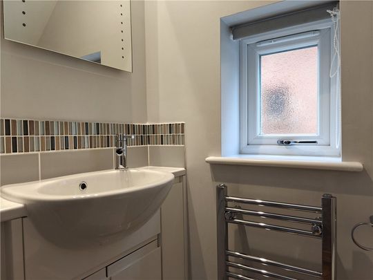 Rydes Hill Road, Guildford, Surrey, GU2 9SP - Photo 1