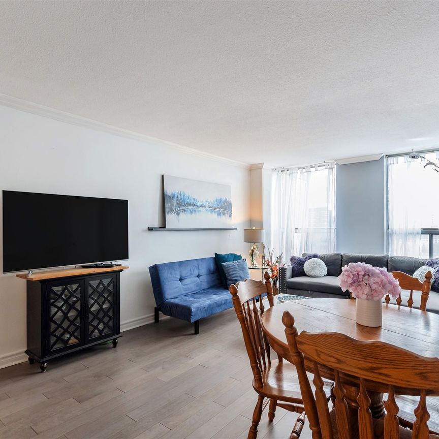 For Lease - 130 Neptune Drive Unit# 904, Toronto, Ontario - Photo 1