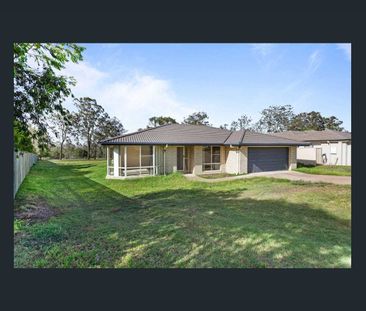 Family Living on a Massive Block – Space, Comfort & Country Charm - Photo 6