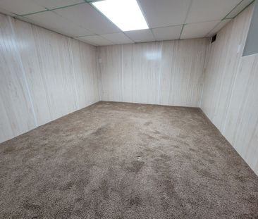 4 Bed Home close to Hospital - Photo 1