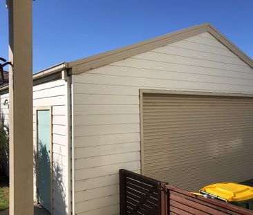 Beautiful Beachside Living - Photo 2