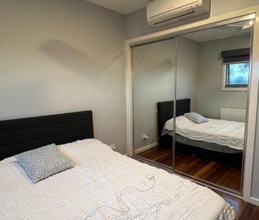 Altona North - Photo 3