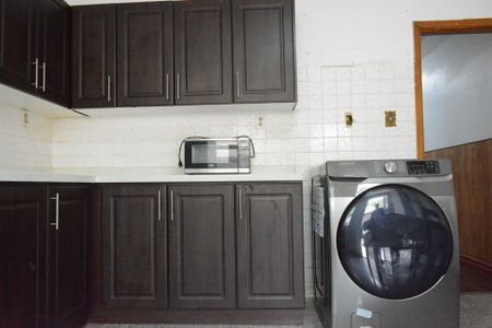 For Lease - 137 Markham Street Unit# main, Toronto, Ontario - Photo 4