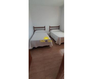 3 BEDROOM APARTMENT - LOS ALCÁZARES - Photo 4