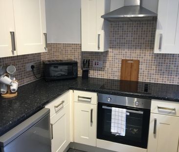 4 bedroom house share to rent - Photo 4