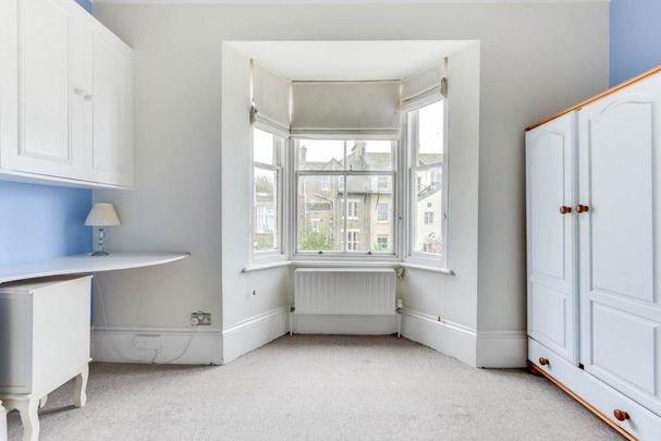 3 bedroom maisonette to rent - Photo 1